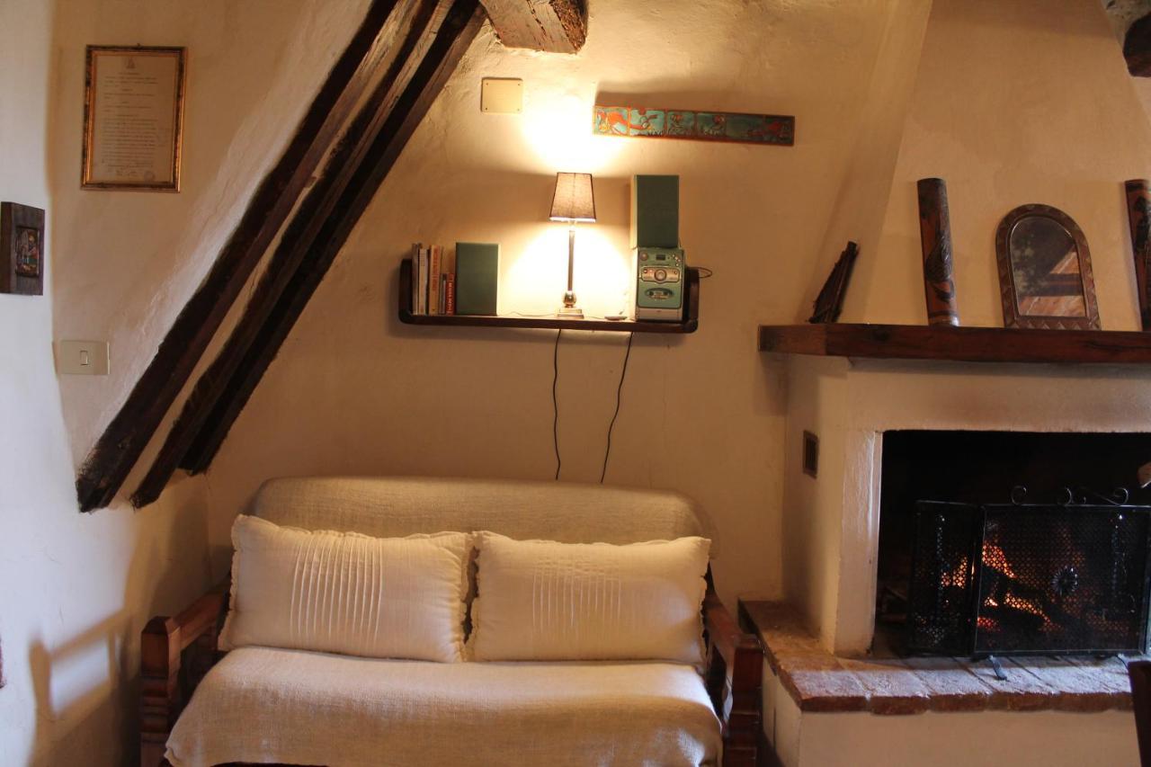 Petite Maison, Nel Borgo Di Cetona Esterno foto